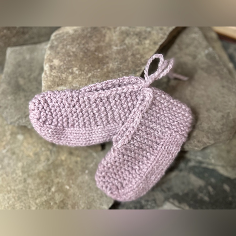 Dusty Lilac Rose Hand-knit Slippers